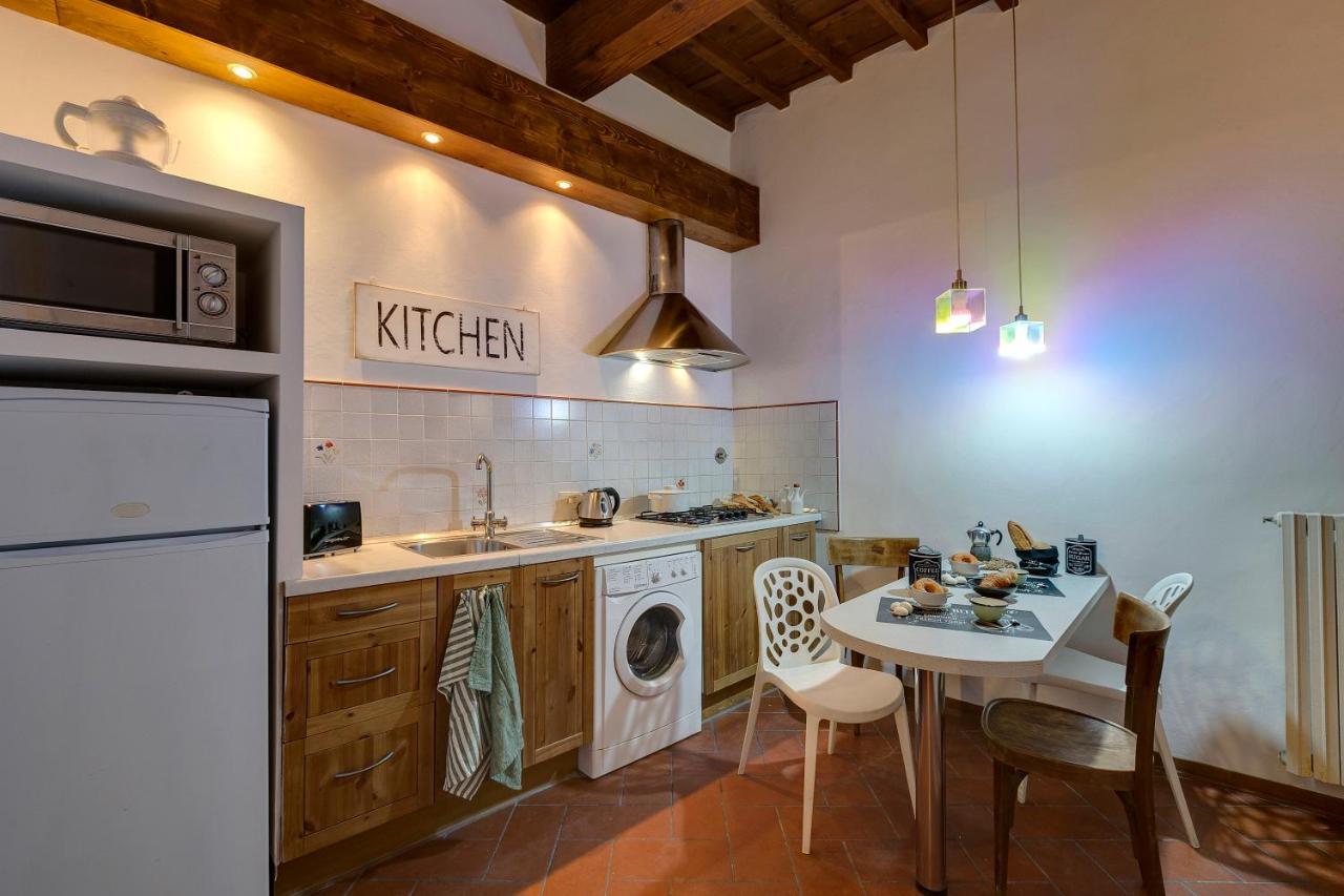 Vinegia N5 - Clemente & Settimo Apartments Firenze Bagian luar foto