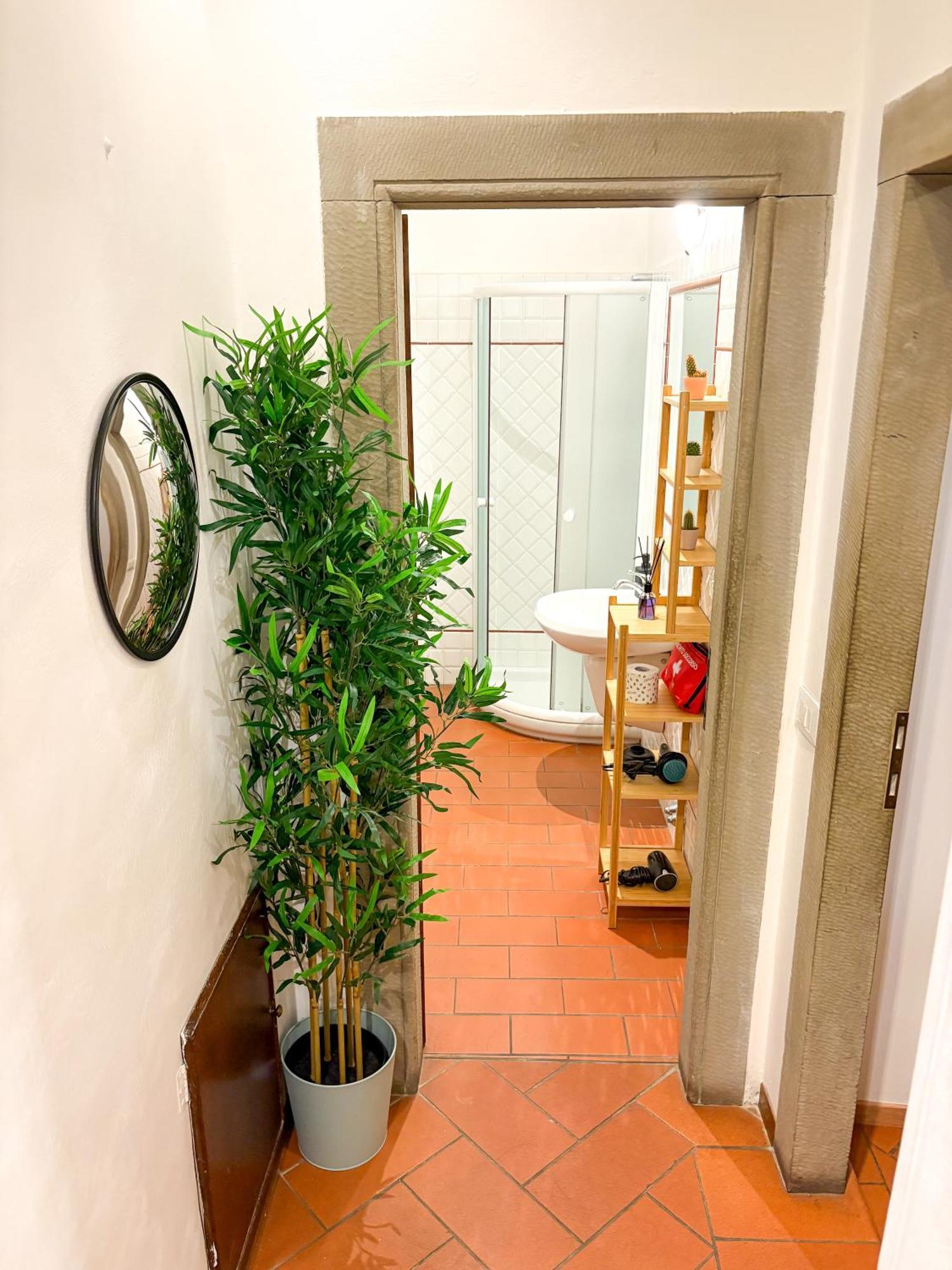 Vinegia N5 - Clemente & Settimo Apartments Firenze Bagian luar foto