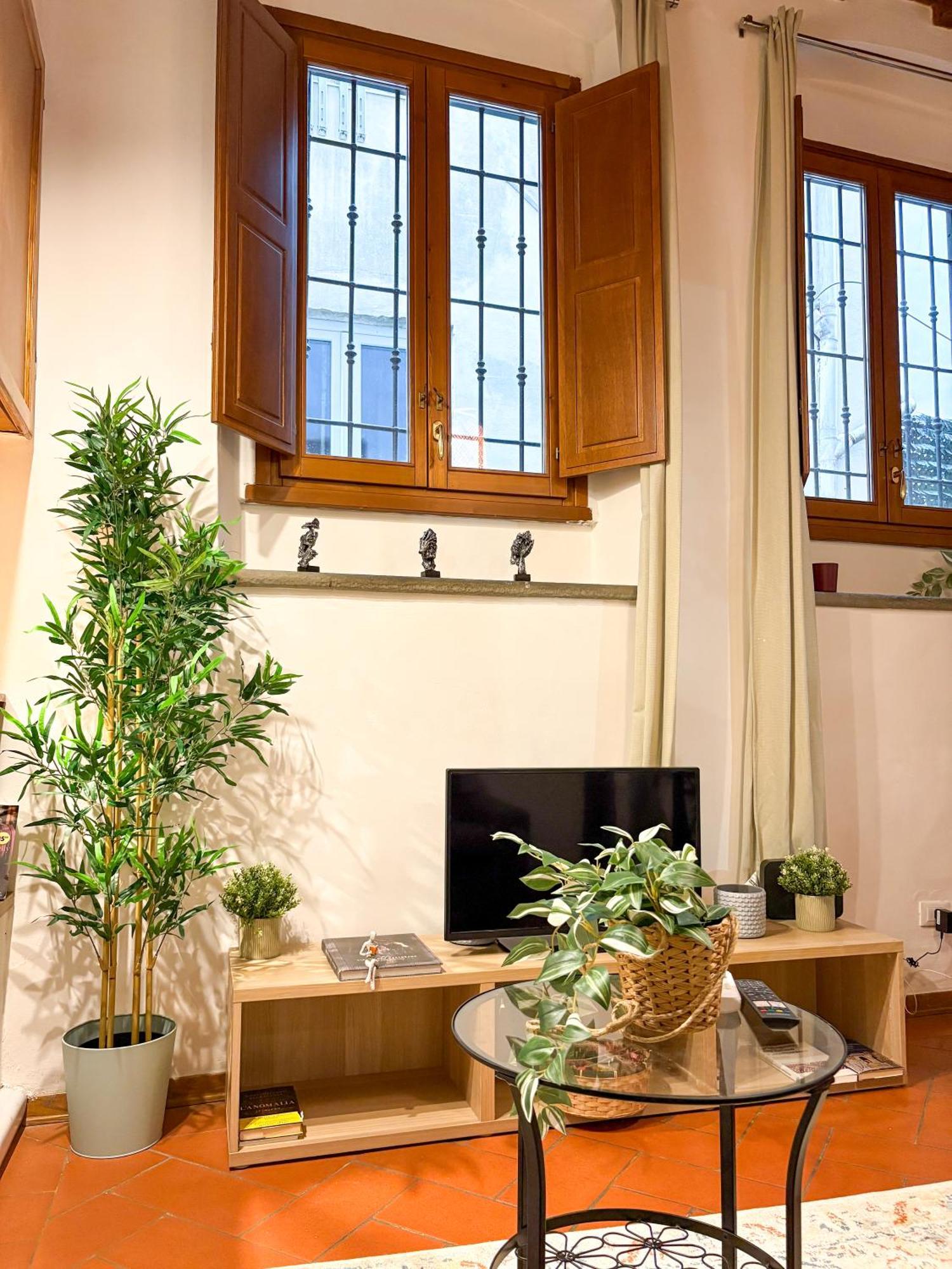 Vinegia N5 - Clemente & Settimo Apartments Firenze Bagian luar foto