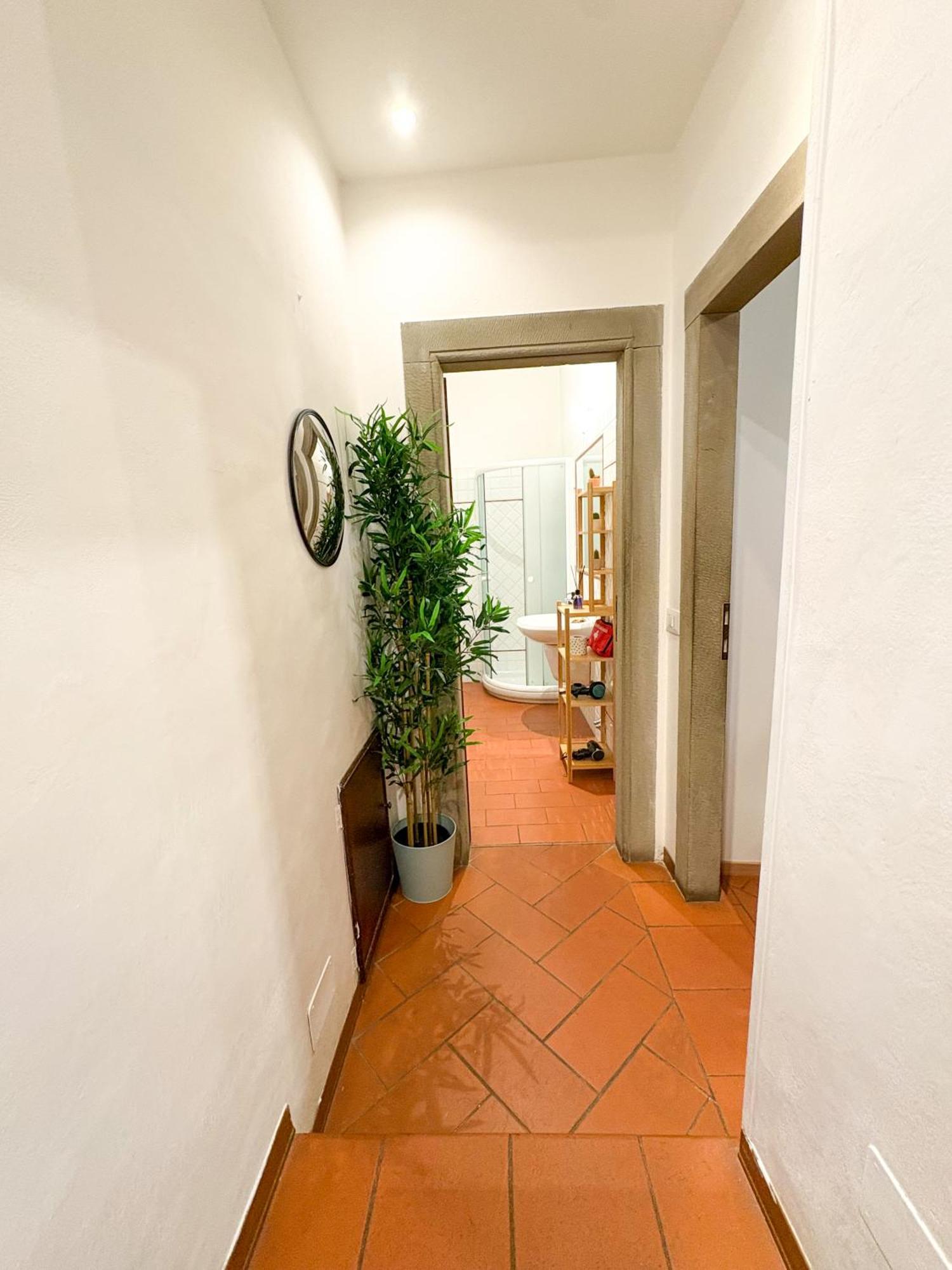Vinegia N5 - Clemente & Settimo Apartments Firenze Bagian luar foto